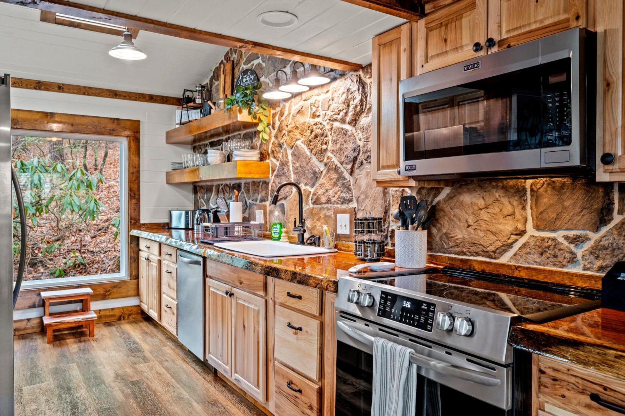 1Mile Downtown, Handicap Ramp, Hot Tub, Game Room Gatlinburg Exterior foto